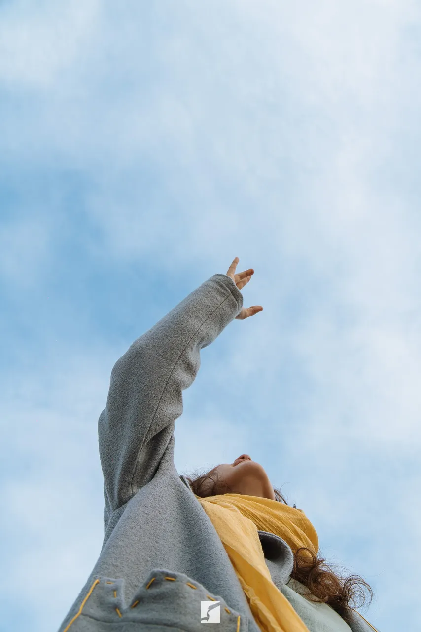 Spotted Yellow — image 5 of 24