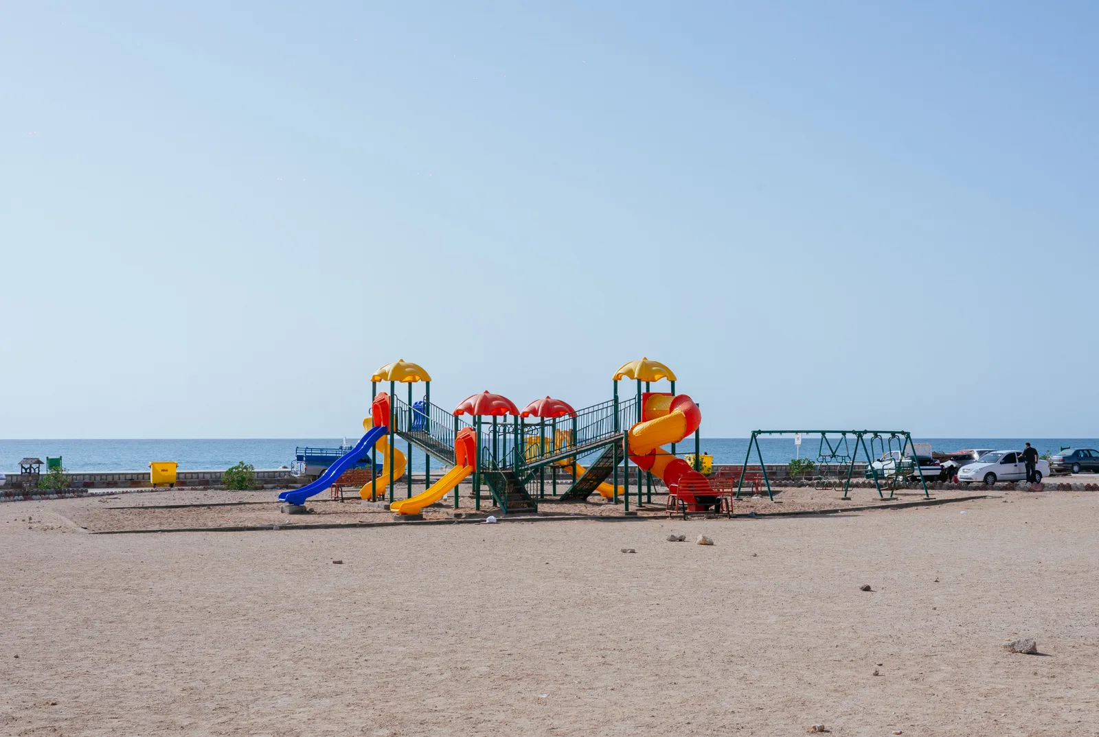 Plastic Oases — image 6 of 9