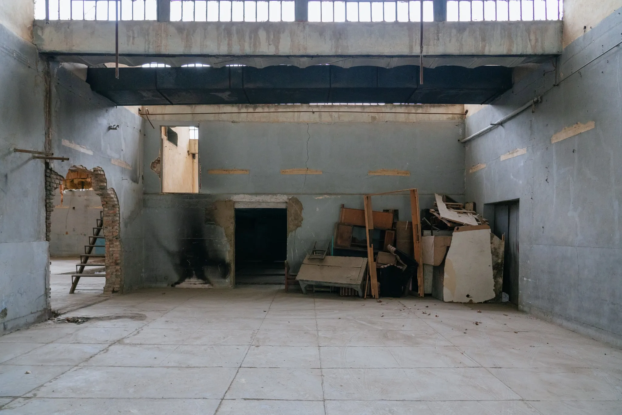 Manufacturing Hich — image 7 of 10
