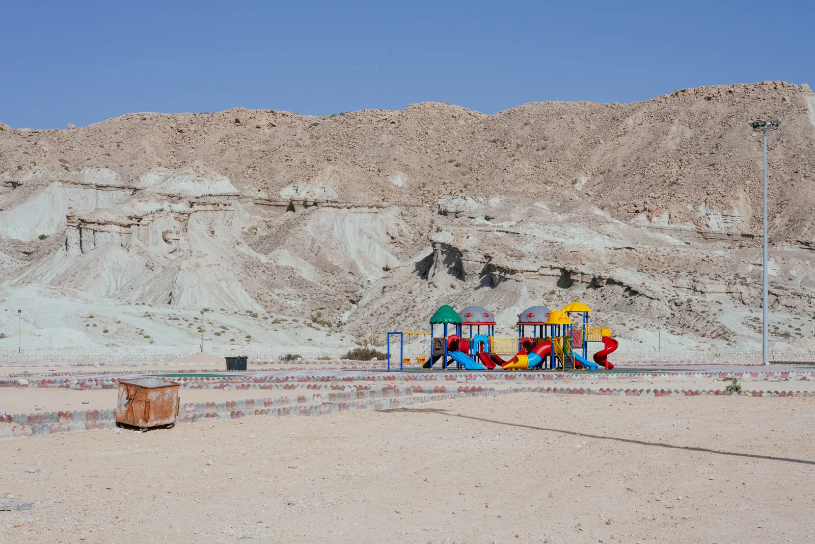 Plastic Oases — image 7 of 9
